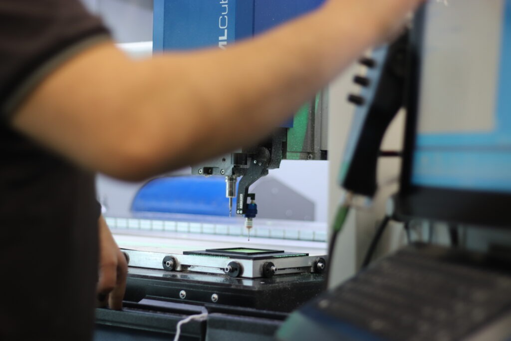 Hardware 2 Instituto Milenio Saphir